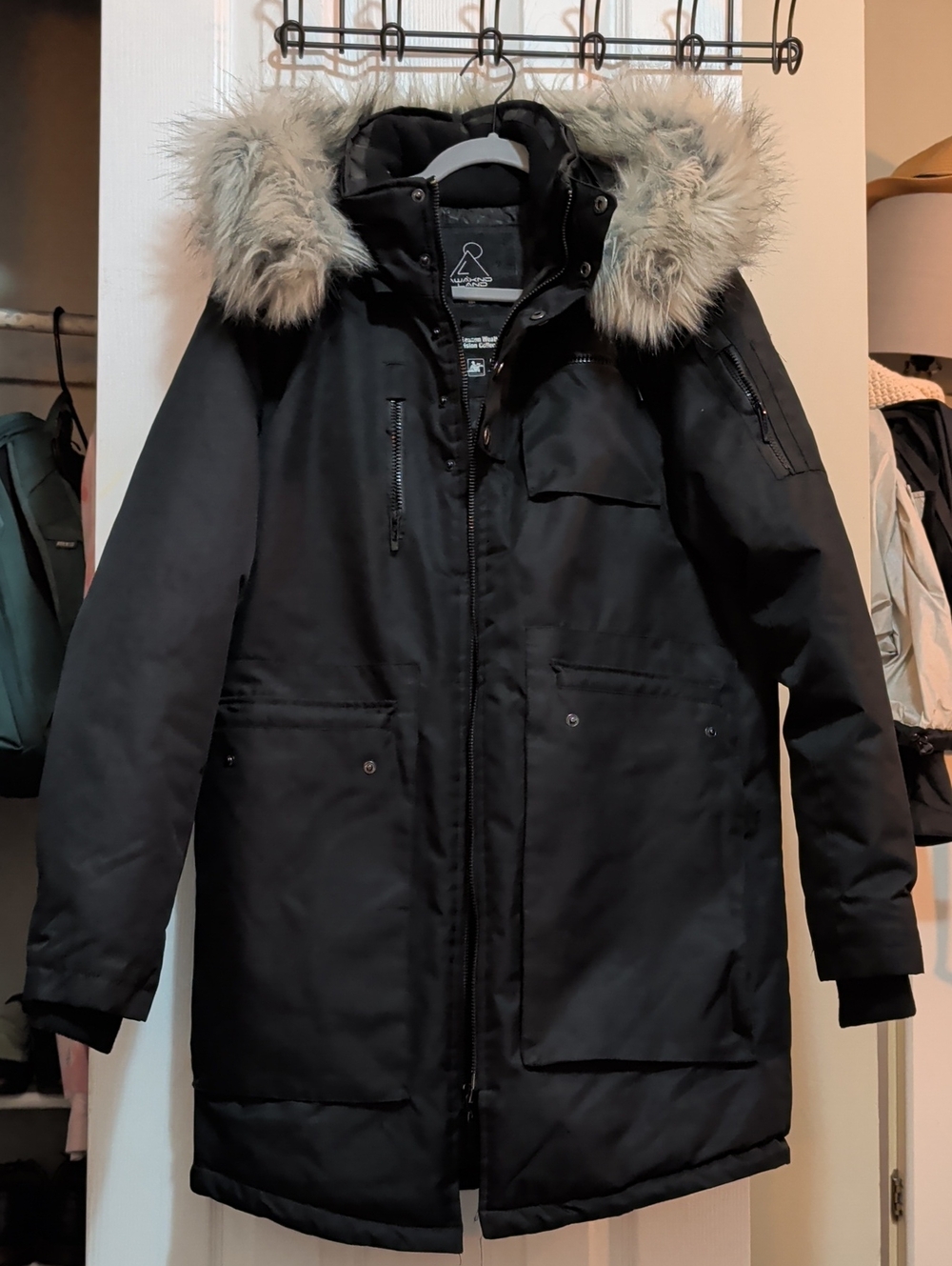 Men's Black Insulated Parka with Faux Fur Hood - Arctic Ridge